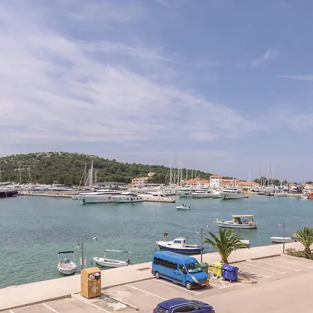 Δωμάτια σε οικογενειακή κατοικία Jerkunica