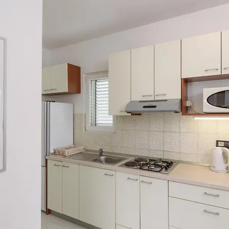 Jerkunica Accommodatie bij particulieren Rogoznica (Sibenik-Knin)